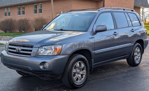 2004 Toyota Highlander STD