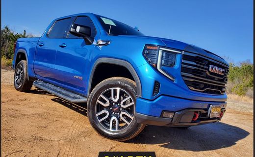 2023 GMC Sierra AT4