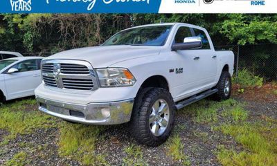 2017 Ram 1500 SLT