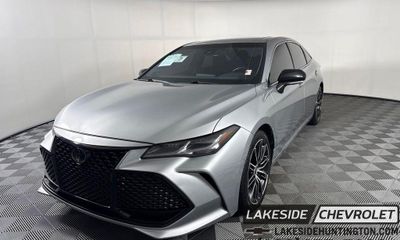 2022 Toyota Avalon Touring