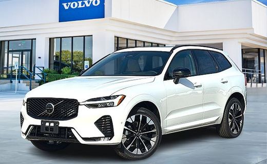 2026 Volvo XC60 Plus Dark
