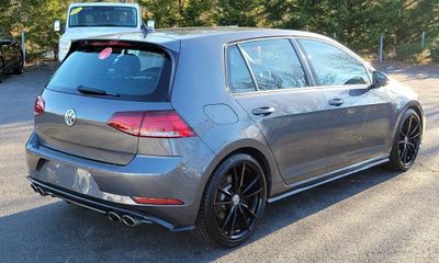 2019 Volkswagen Golf R Base
