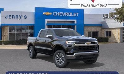2026 Chevrolet Silverado LT