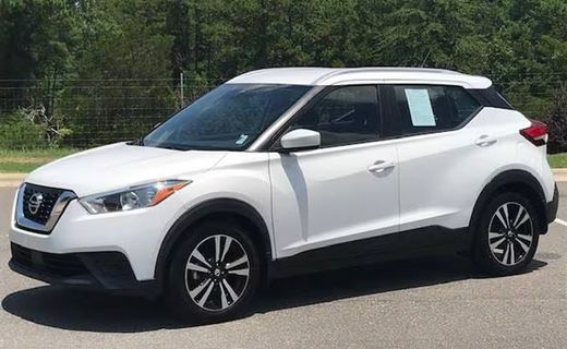 2020 Nissan Kicks SV