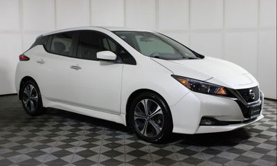 2021 Nissan Leaf SV