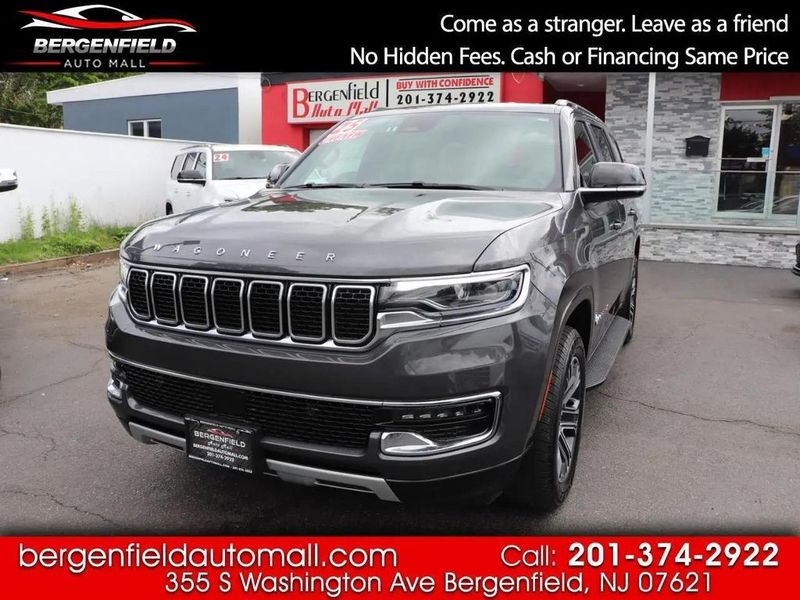 2025 Jeep Wagoneer — a typically priced live listing