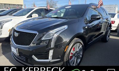 2022 Cadillac XT5 Sport