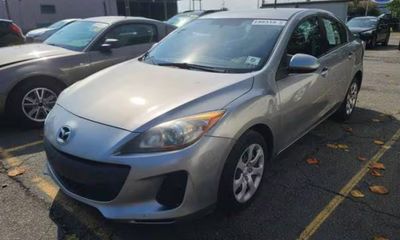 2013 Mazda MAZDA3 Sport GX