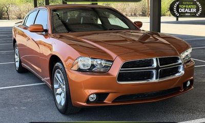 2011 Dodge Charger SE