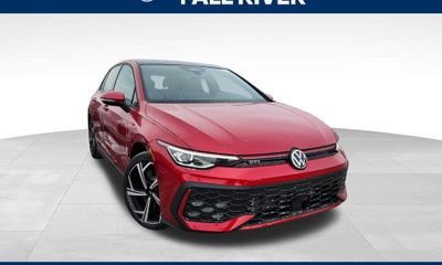 2026 Volkswagen Golf GTI SE