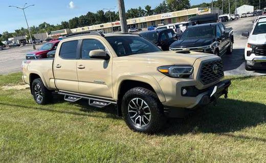 2020 Toyota Tacoma SR5