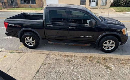 2010 Nissan Titan XE