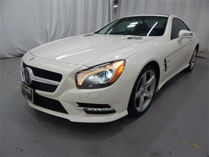 2016 Mercedes-Benz SL-Class — a typically priced live listing