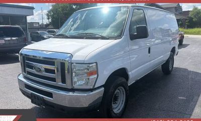 2014 Ford E-Series E 350 Super