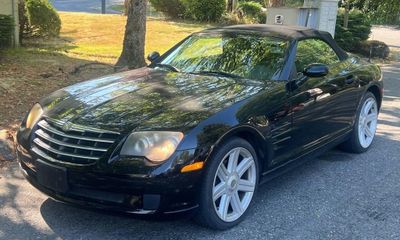 2005 Chrysler Crossfire Base