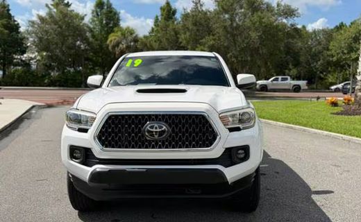 2019 Toyota Tacoma SR5