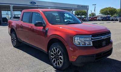 2024 Ford Maverick Lariat