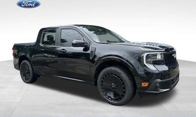 2025 Ford Maverick Lobo