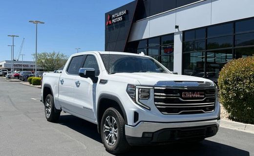 2025 GMC Sierra SLT