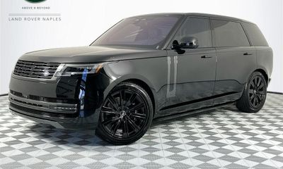 2023 Land Rover Range SE