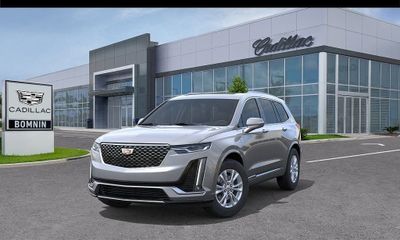 2025 Cadillac XT6 Luxury
