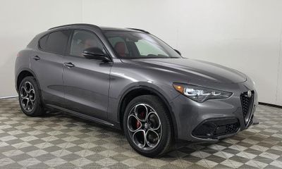 2024 Alfa Romeo Stelvio Veloce