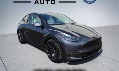 2024 Tesla Model Y Performance