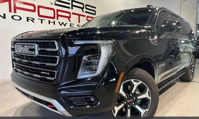 2025 GMC Yukon XL AT4