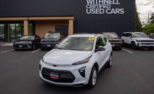 2023 Chevrolet Bolt EUV LT