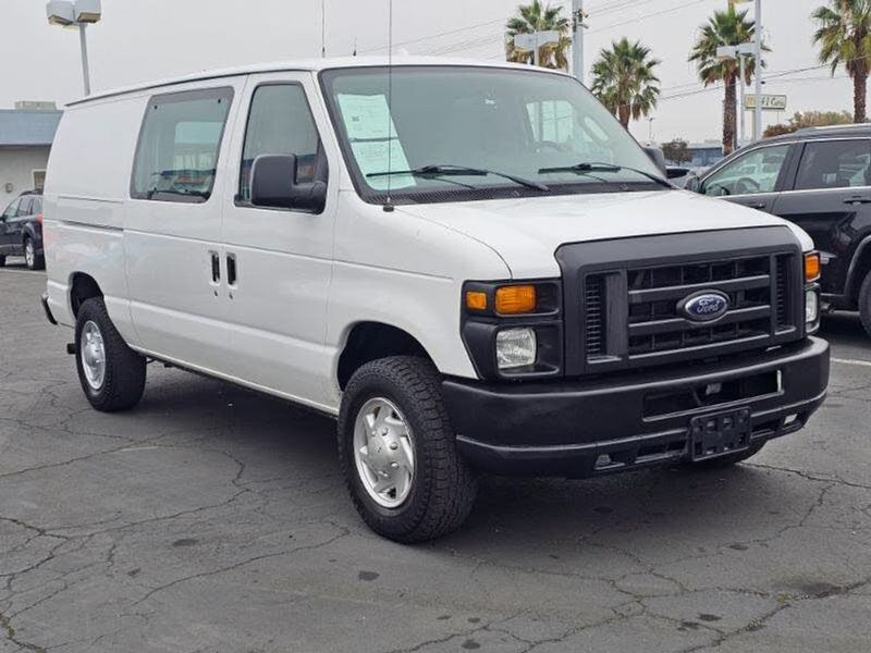 2012 Ford E Series — a typically priced live listing
