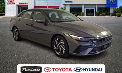 2025 Hyundai Elantra SEL Convenience