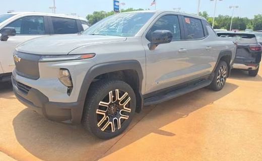 2025 Chevrolet Silverado Work Truck