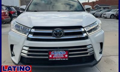 2019 Toyota Highlander LTD Platinum