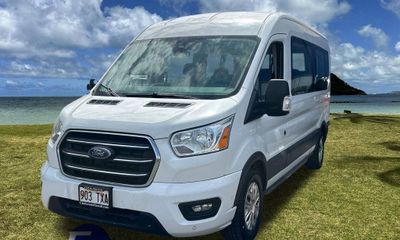 2020 Ford Transit Medium Roof