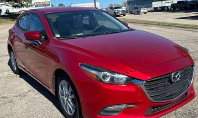 2017 Mazda MAZDA3 Sport