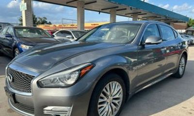 2019 Infiniti Q70L 37 Luxe