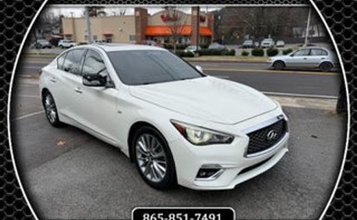 2016 Infiniti Q50 Premium