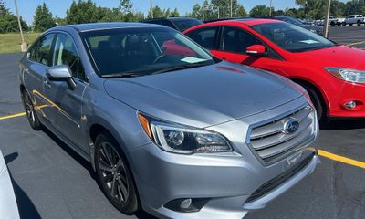 2015 Subaru Legacy Limited Moonroof Navi