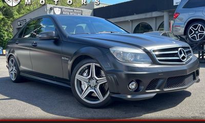 2010 Mercedes-Benz C-Class C63 AMG