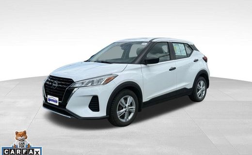2022 Nissan Kicks S