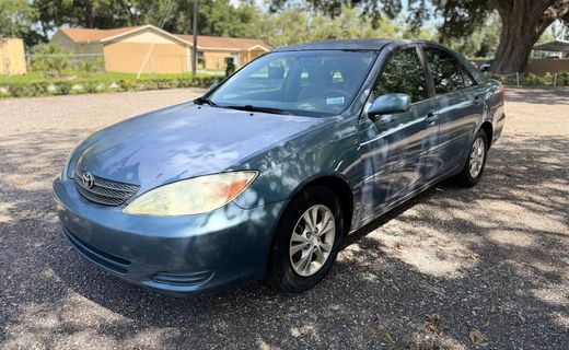 2004 Toyota Camry LE