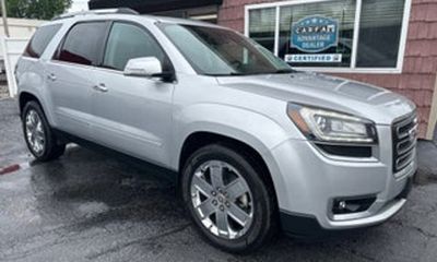 2017 GMC Acadia Limited SLT 2