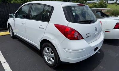 2007 Nissan Versa 18 SL