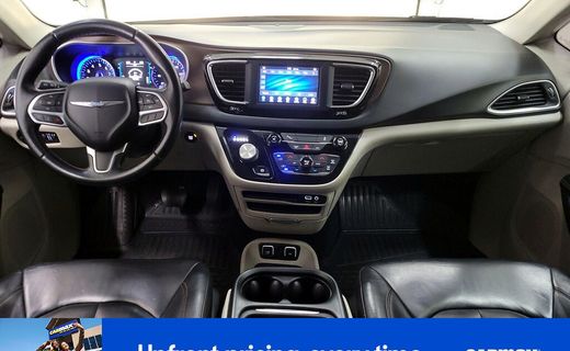 2017 Chrysler Pacifica Touring L