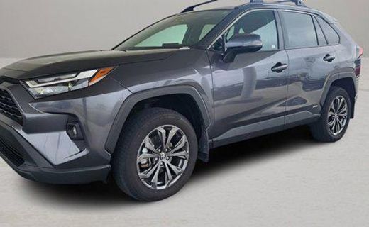 2024 Toyota RAV4 XLE Premium