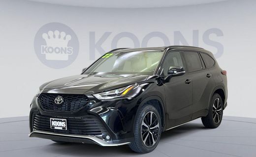 2022 Toyota Highlander XSE