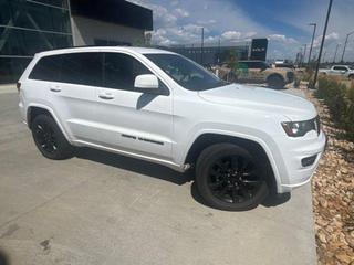 2019 Jeep Grand Cherokee Laredo