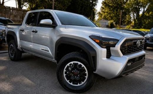 2026 Toyota Tacoma SR5