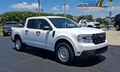 2024 Ford Maverick XL