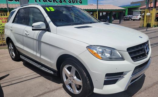 2013 Mercedes-Benz ML-Class ML550 4 Matic